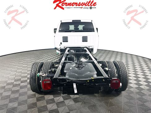 New 2026 RAM 5500 Tradesman w/ Chrome Appearance Group image 6