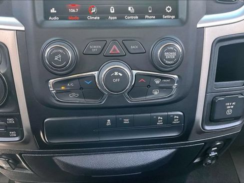 Used 2018 RAM 1500 Big Horn AWD/4WD image 31