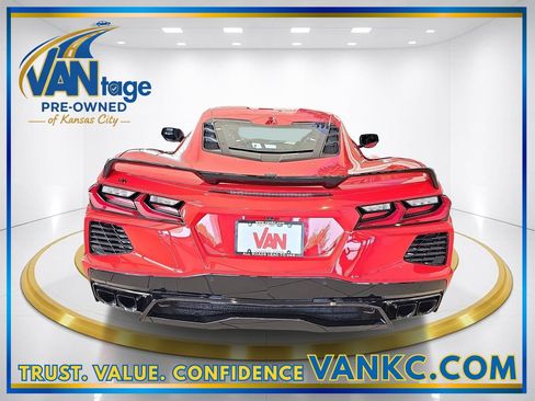 Used 2024 Chevrolet Corvette Stingray Preferred Cpe w/ Z51 Performance Package RWD image 7