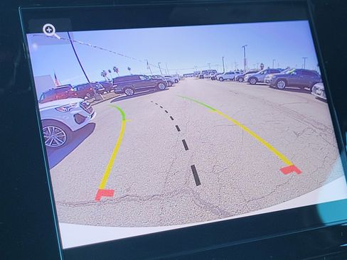 New 2025 Jeep Grand Cherokee Altitude image 15