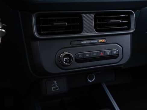 New 2026 Ford Maverick XL FWD image 13