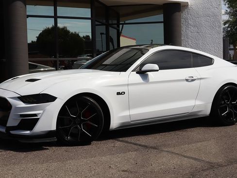 Used 2021 Ford Mustang GT w/ Equipment Group 301A RWD image 3