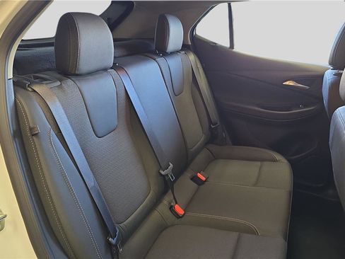 Used 2024 Buick Encore GX Preferred image 17