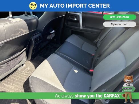 Used 2018 Toyota 4Runner SR5 Premium image 5