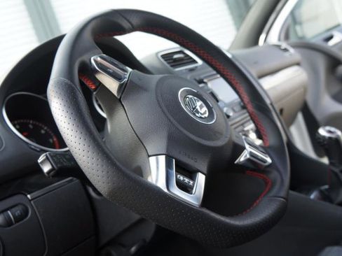 Used 2013 Volkswagen GTI Driver's Edition image 6