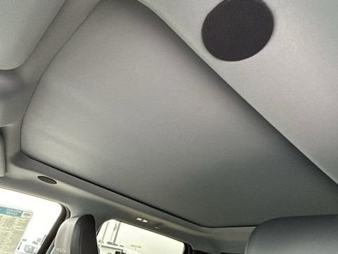 New 2026 Ford F250 Lariat w/ Black Appearance Package image 24