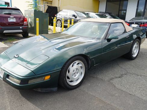 Used 1995 Chevrolet Corvette Convertible RWD image 5