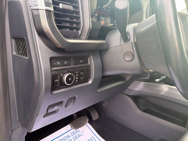 Used 2023 Ford F350 XL AWD/4WD image 18