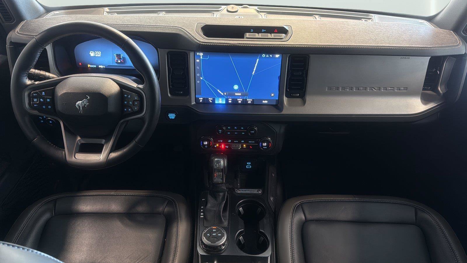 Used 2025 Ford Bronco Outer Banks AWD/4WD image 11