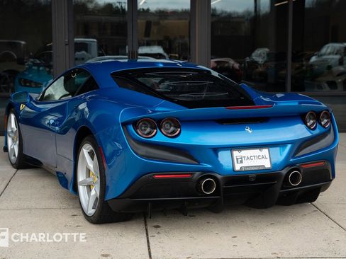 Used 2021 Ferrari F8 Tributo image 14