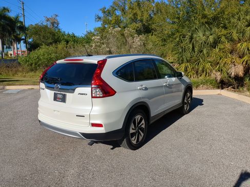 Used 2015 Honda CR-V Touring image 4