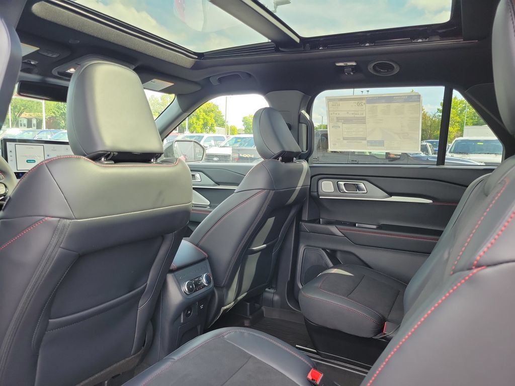 New 2027 Ford Explorer ST w/ Sun And Sound Package AWD/4WD image 16