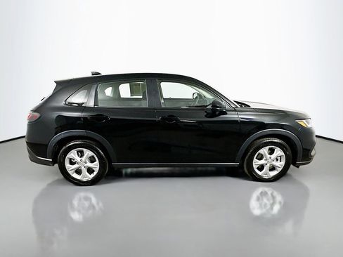 Used 2025 Honda HR-V LX image 7