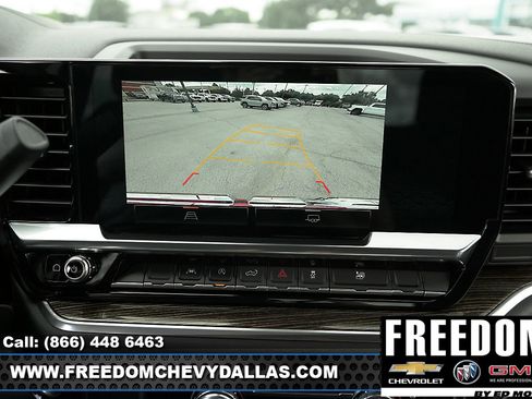 New 2025 GMC Sierra 1500 Elevation image 22