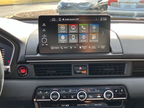 Used 2025 Honda Pilot Elite image 27