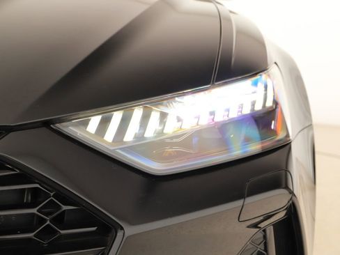 Certified 2023 Audi RS 6 AWD/4WD image 40