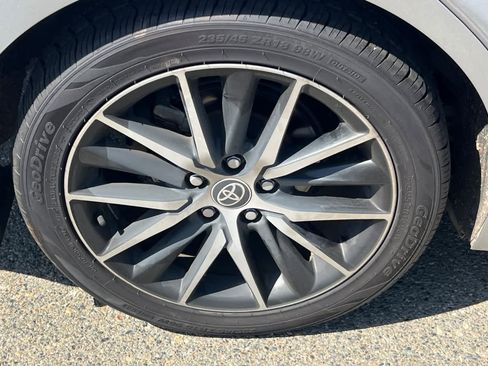 Used 2021 Toyota Camry SE w/ Convenience Package image 17