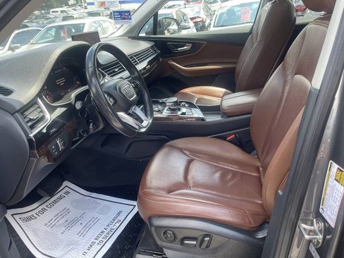 Used 2019 Audi Q7 3.0T Premium Plus w/ Premium Plus Package AWD/4WD image 9