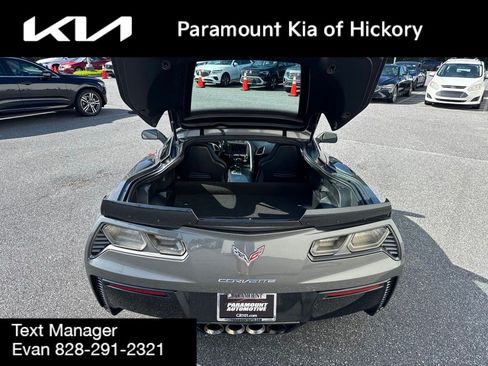 Used 2016 Chevrolet Corvette Z06 w/ 3LZ Preferred Equipment Group RWD image 12