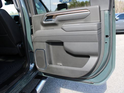 Used 2025 Chevrolet Silverado 2500 LT w/ All Star Edition image 15