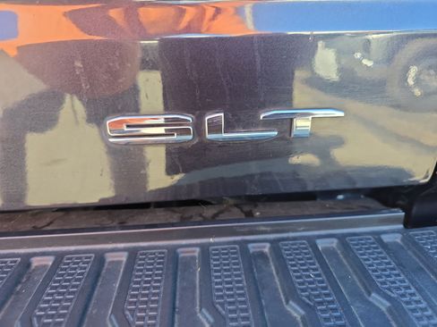 Used 2025 GMC Sierra 1500 SLT AWD/4WD image 5