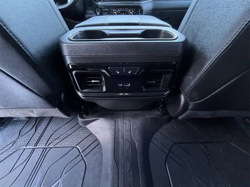 Used 2024 Chevrolet Silverado 1500 ZR2 w/ Technology Package image 25
