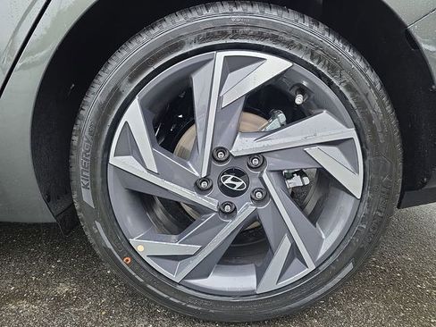 New 2026 Hyundai Elantra Limited FWD image 44
