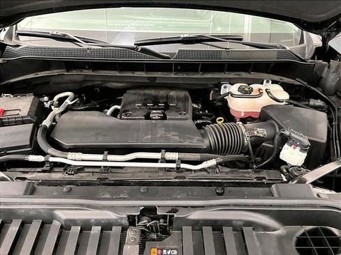 Used 2023 Chevrolet Silverado 1500 LT RWD image 11