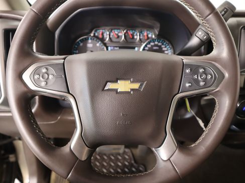Used 2015 Chevrolet Silverado 1500 LT w/ LT Convenience Package image 3