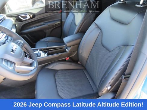 New 2026 Jeep Compass Latitude image 11