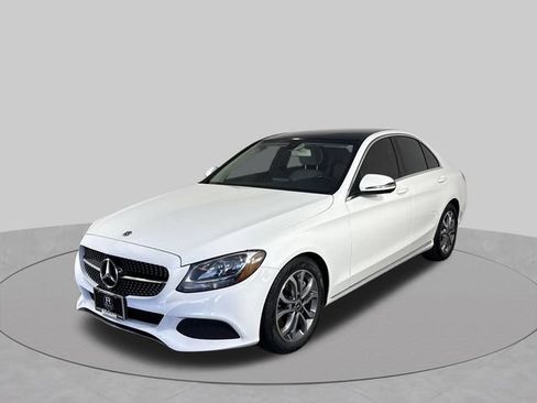 Used 2018 Mercedes-Benz C 300 Sedan image 23