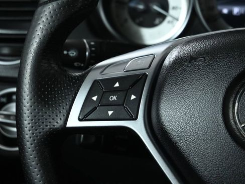 Used 2013 Mercedes-Benz C 300 4MATIC Sedan image 18