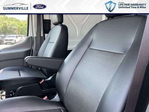 New 2026 Ford Transit 250 148 Medium Roof RWD image 28