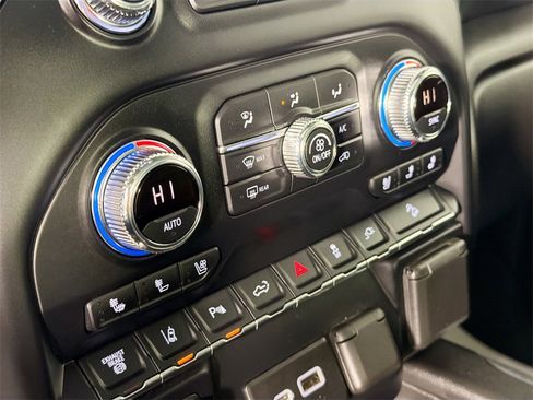 Used 2020 GMC Sierra 2500 Denali w/ Denali Ultimate Package image 15