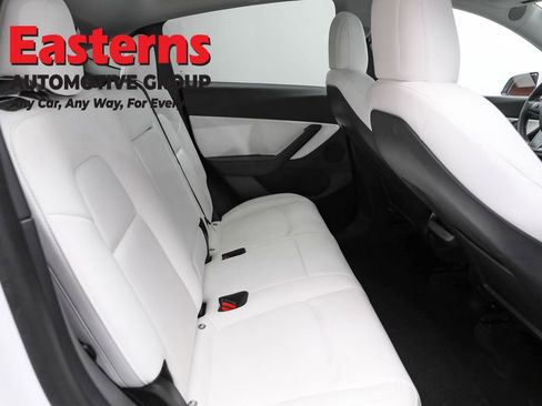 Used 2021 Tesla Model Y Long Range image 20