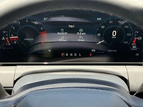 Used 2025 Ford Mustang Coupe RWD image 15