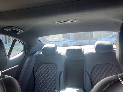 Used 2019 Genesis G70 2.0T Advanced w/ Sport Package RWD image 8
