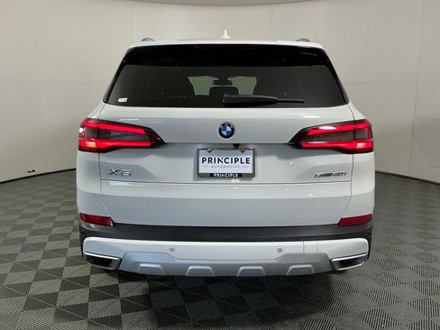 Used 2023 BMW X5 sDrive40i w/ Premium Package RWD image 6