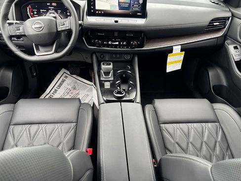 New 2026 Nissan Rogue Platinum w/ Platinum Premium Package image 19