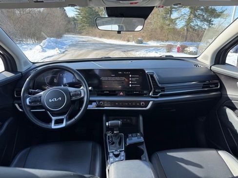 Certified 2023 Kia Sportage EX image 5