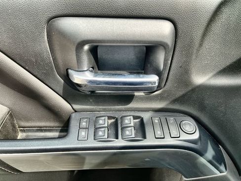 Used 2018 Chevrolet Silverado 1500 LT w/ All Star Edition image 17