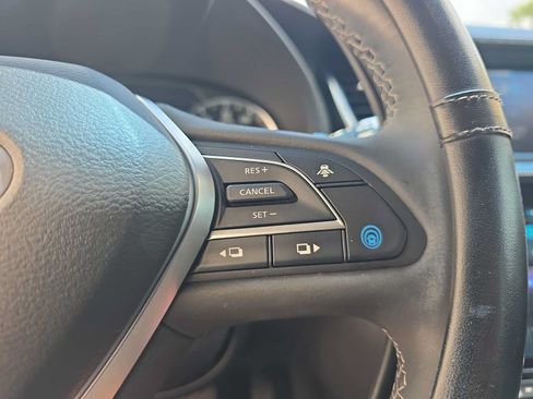Used 2023 INFINITI QX50 Luxe FWD image 19