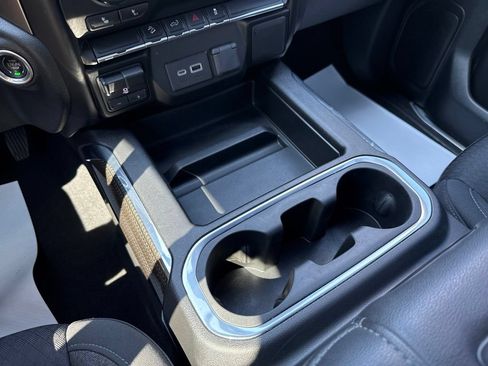 Used 2021 Chevrolet Silverado 1500 LT Trail Boss w/ Bed Protection Package AWD/4WD image 36
