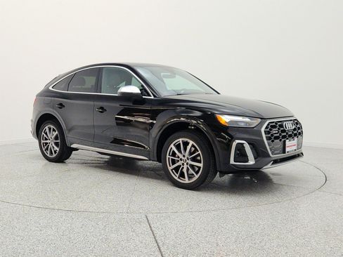 Used 2023 Audi SQ5 Premium Plus w/ Premium Plus Package AWD/4WD image 3