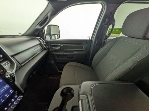 Certified 2024 RAM 2500 Big Horn w/ Night Edition image 26