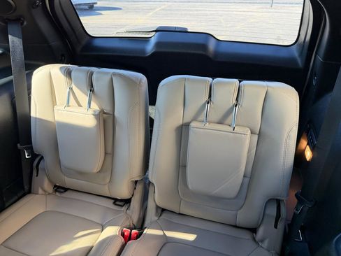 Used 2018 Ford Explorer Limited w/ Equipment Group 301A AWD/4WD image 20