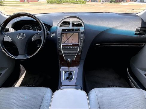 Used 2011 Lexus ES 350 FWD image 9