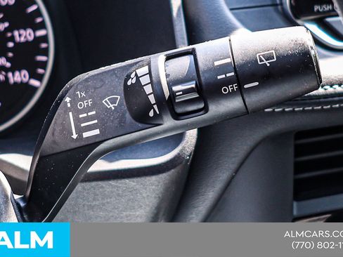Used 2024 Nissan Rogue S AWD/4WD image 25
