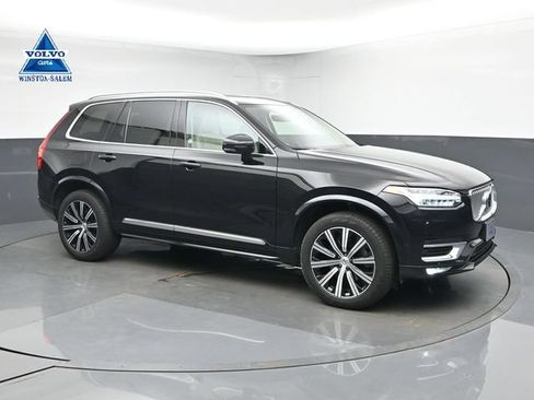 Used 2023 Volvo XC90 B6 Plus w/ Protection Package AWD/4WD image 1