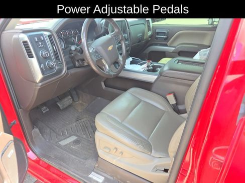 Used 2017 Chevrolet Silverado 1500 LTZ Z71 w/ LTZ Plus Package AWD/4WD image 12